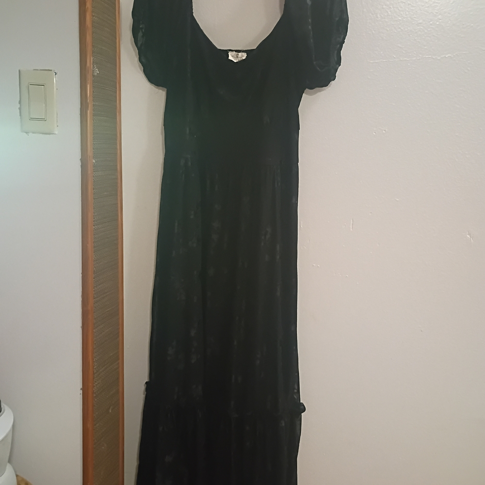 Chic Black Maxi Dress